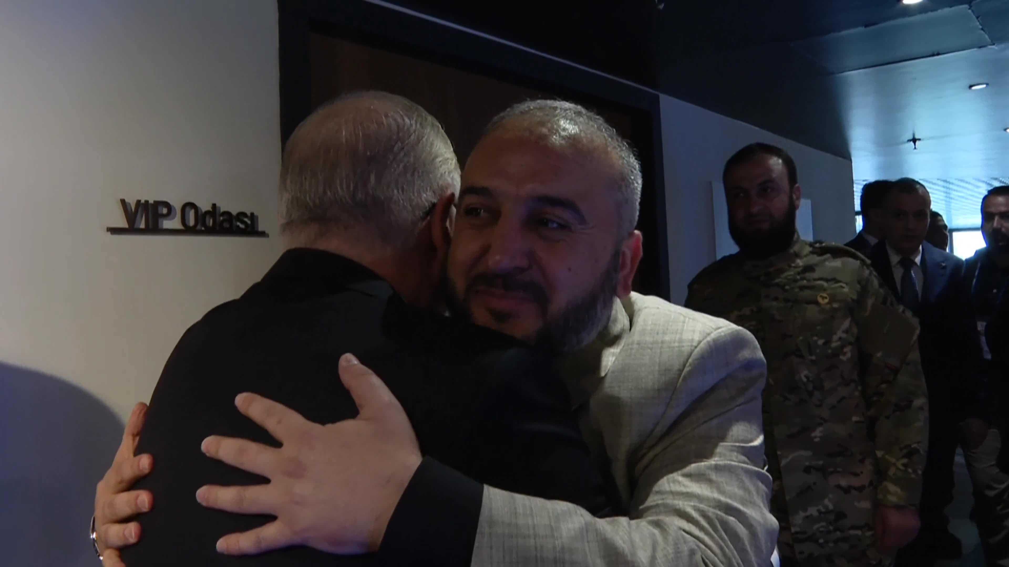 Bakan Güler, Suriye Savunma Bakanı Kasra ile bir araya geldi