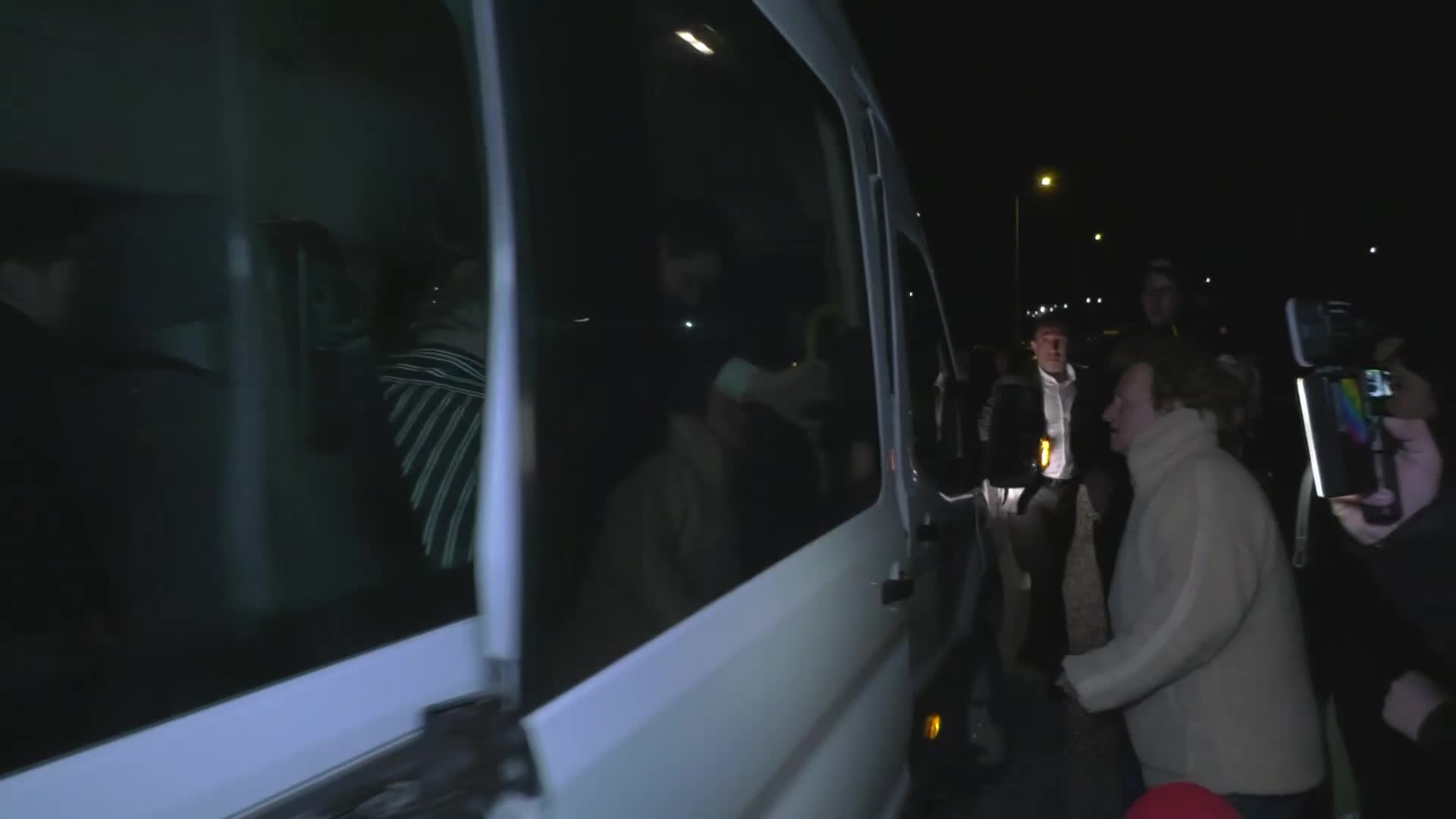 İBB Davası'nda tahliye edilen 15 kişi cezaevinden çıktı