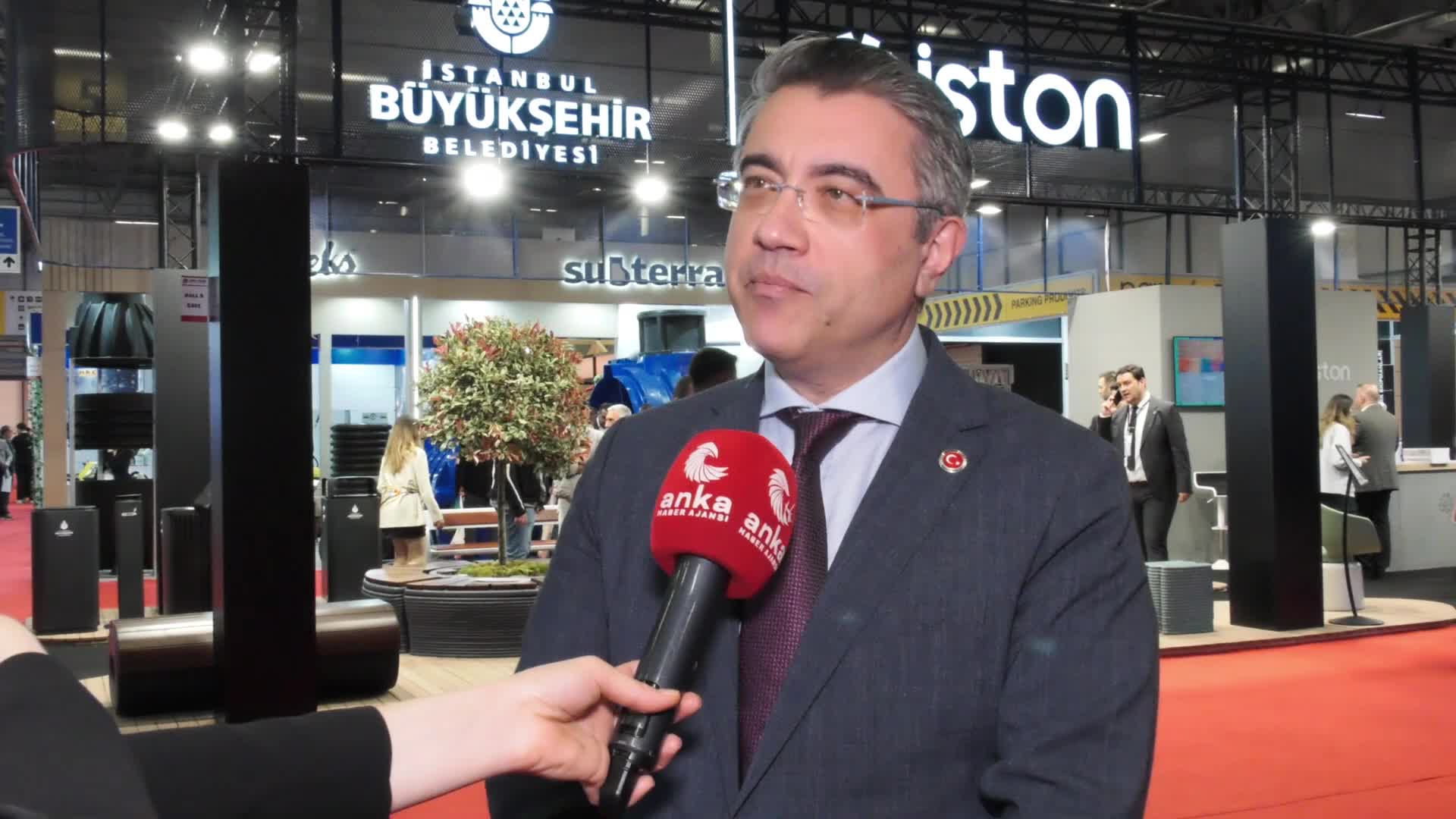 İSTON, Yapı Fuarı 2026’da Maslak Koleksiyonu'nu görücüye çıkardı... Kent mobilyalarında 3D yazıcı devri