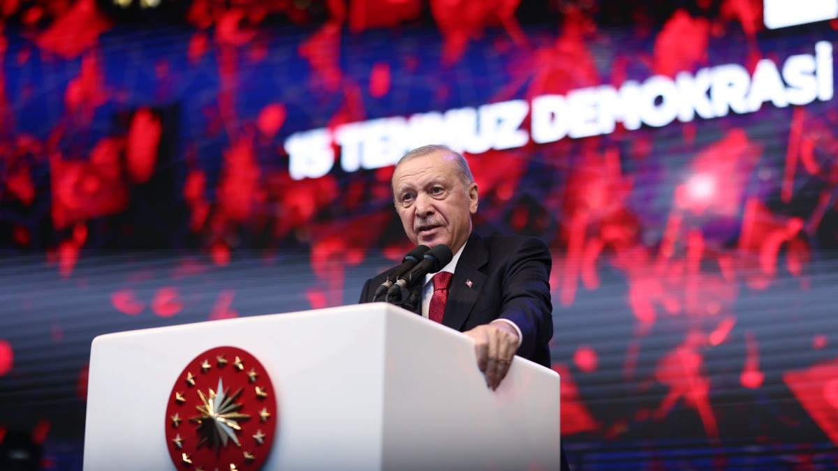 Erdoğan: Bu milletin önünde hiçbir gücün duramayacağını cümle cihana ilan ettik