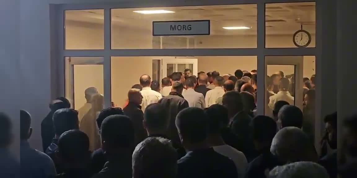 Otomobil Su Kanalına Devrildi
