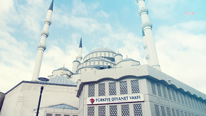 Türkiye Diyanet Vakfı'ndan fon iddialarına yanıt: "İlgili fonlarda Vakfın herhangi bir mali kaynağı bulunmamaktadır"