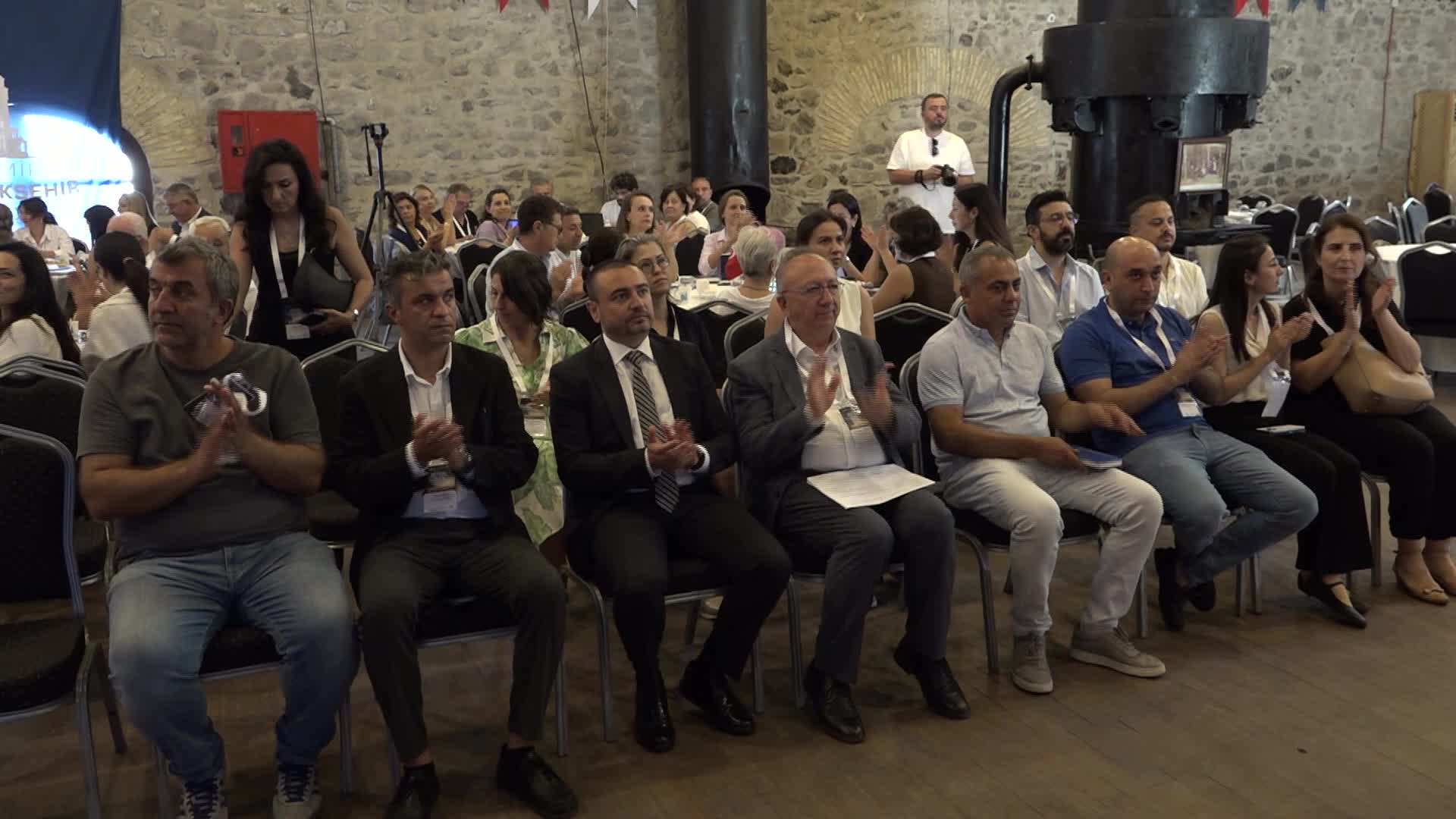 İzmir zeytininin yol haritası çiziliyor