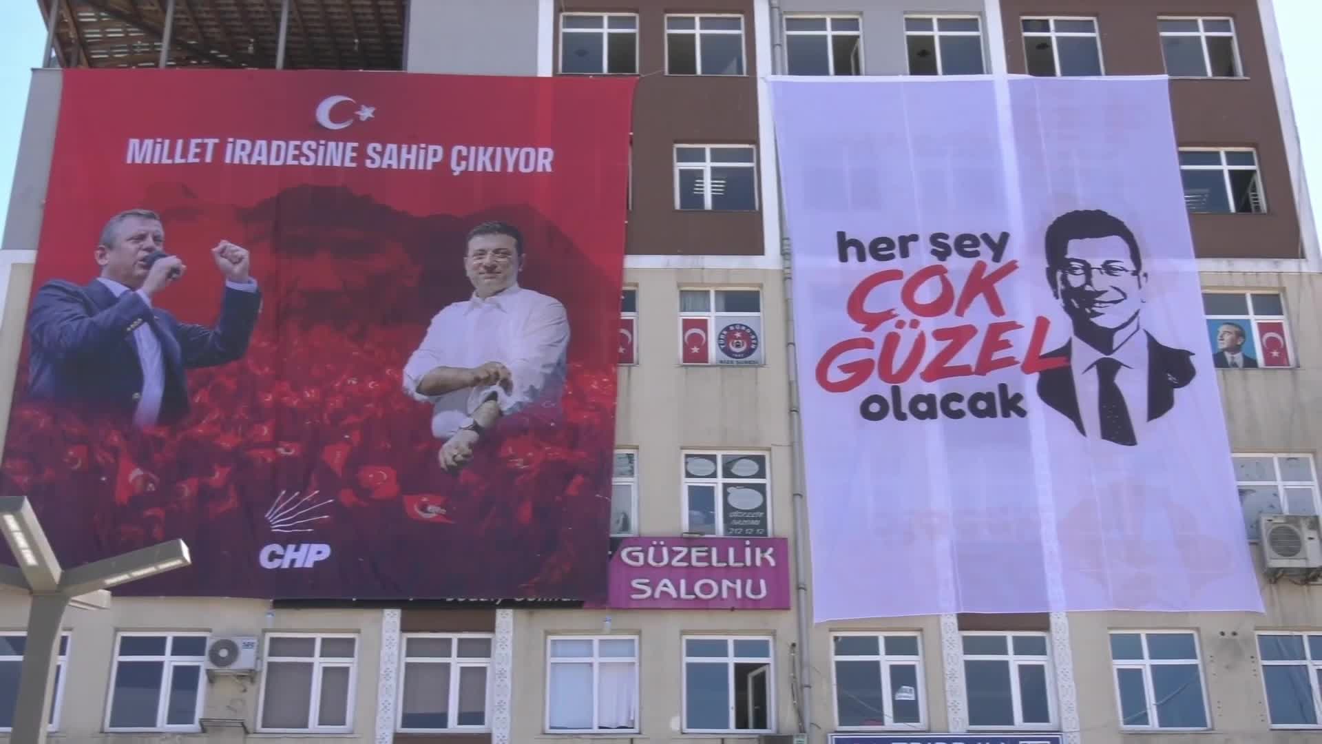 CHP’nin “Millet İradesine Sahip Çıkıyor” mitingi Rize'de... Rizeli yurttaş: "Ben saf değilim, 50 sene öncemi arıyorum, vallahi arıyorum, billahi arıyorum"