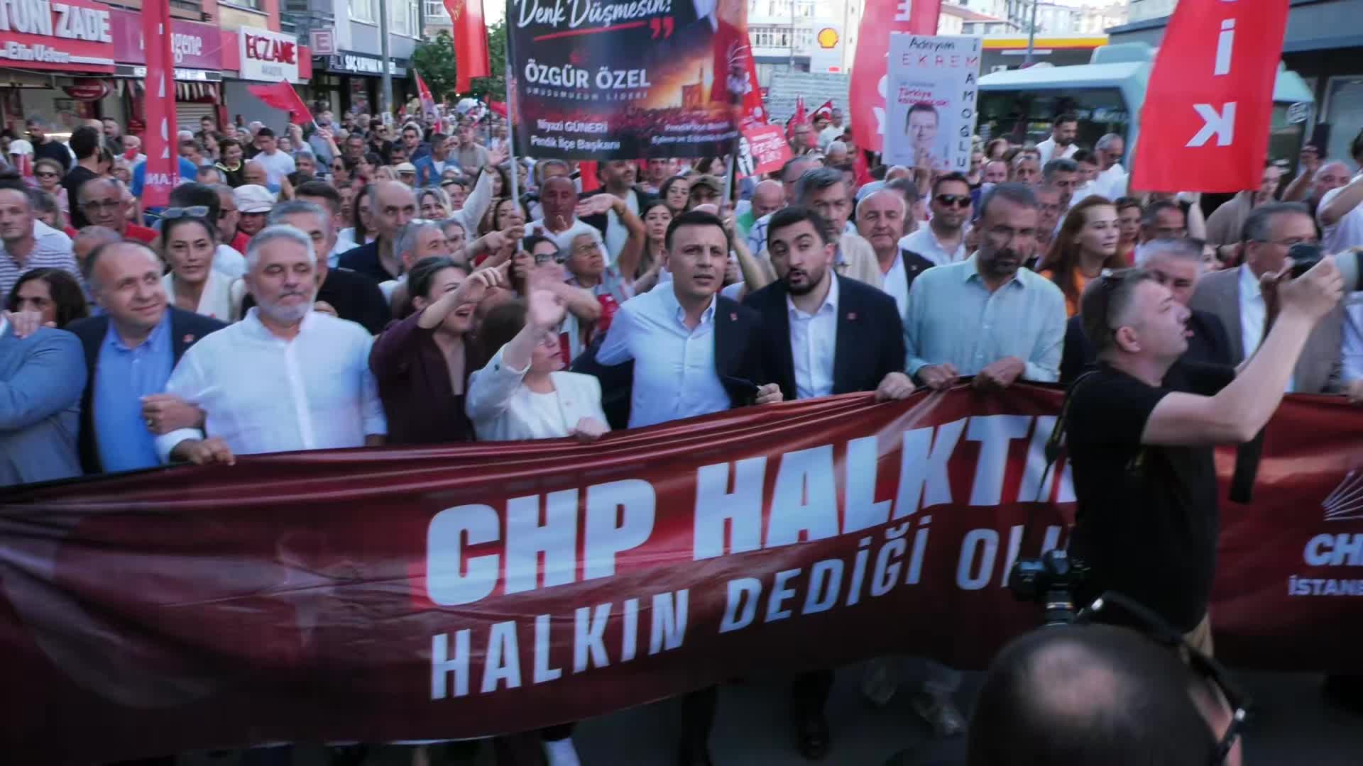 CHP'liler “kurultay” ve “demokrasi” talebiyle Maltepe’de yürüdü... Çelik: Bu yürüyüşler bir sonuç değil, yeni ve büyük bir başlangıçtır