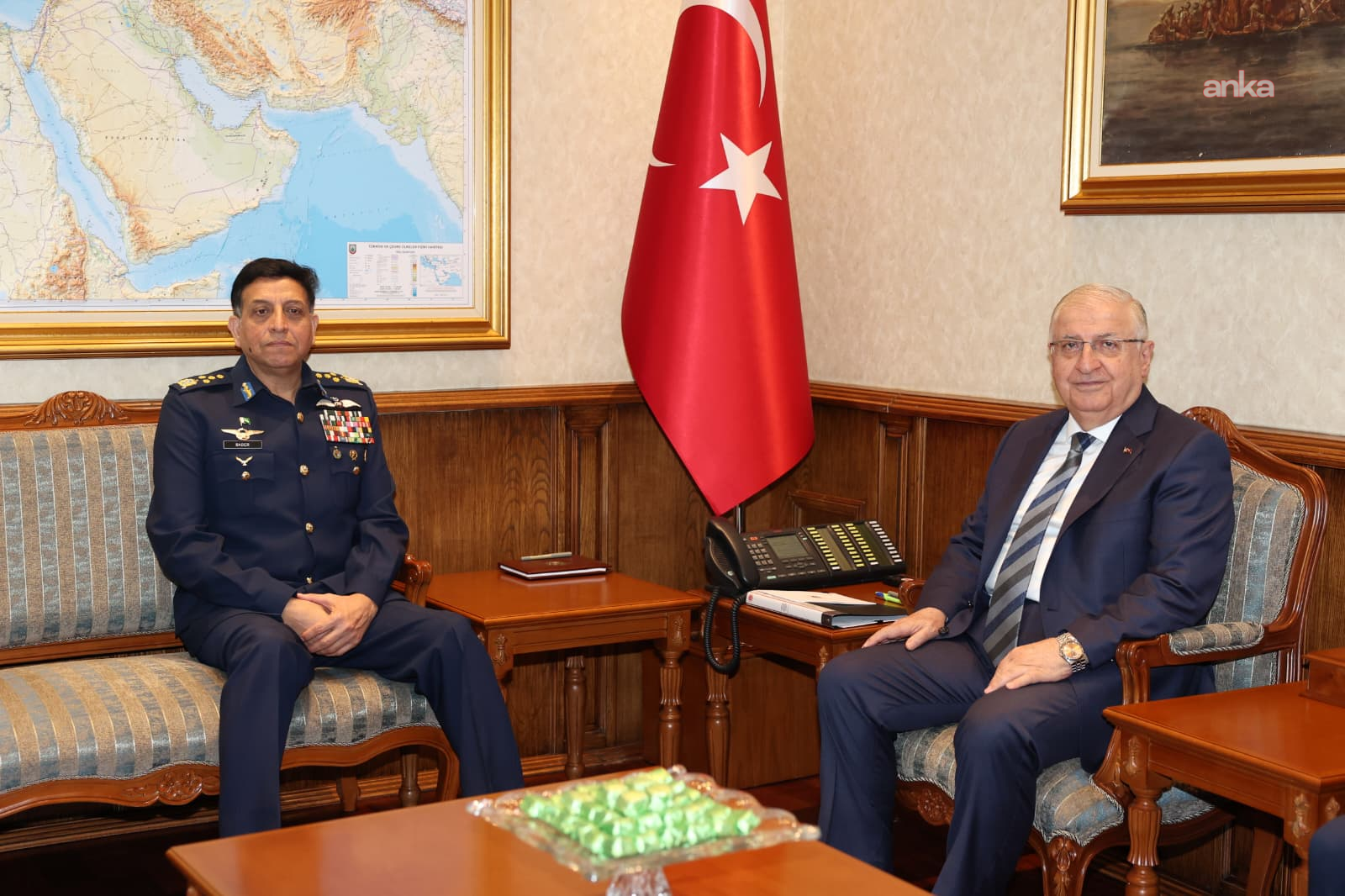 Milli Savunma Bakanı Güler, Pakistan Hava Kuvvetleri Komutanı Sidhu’yu kabul etti