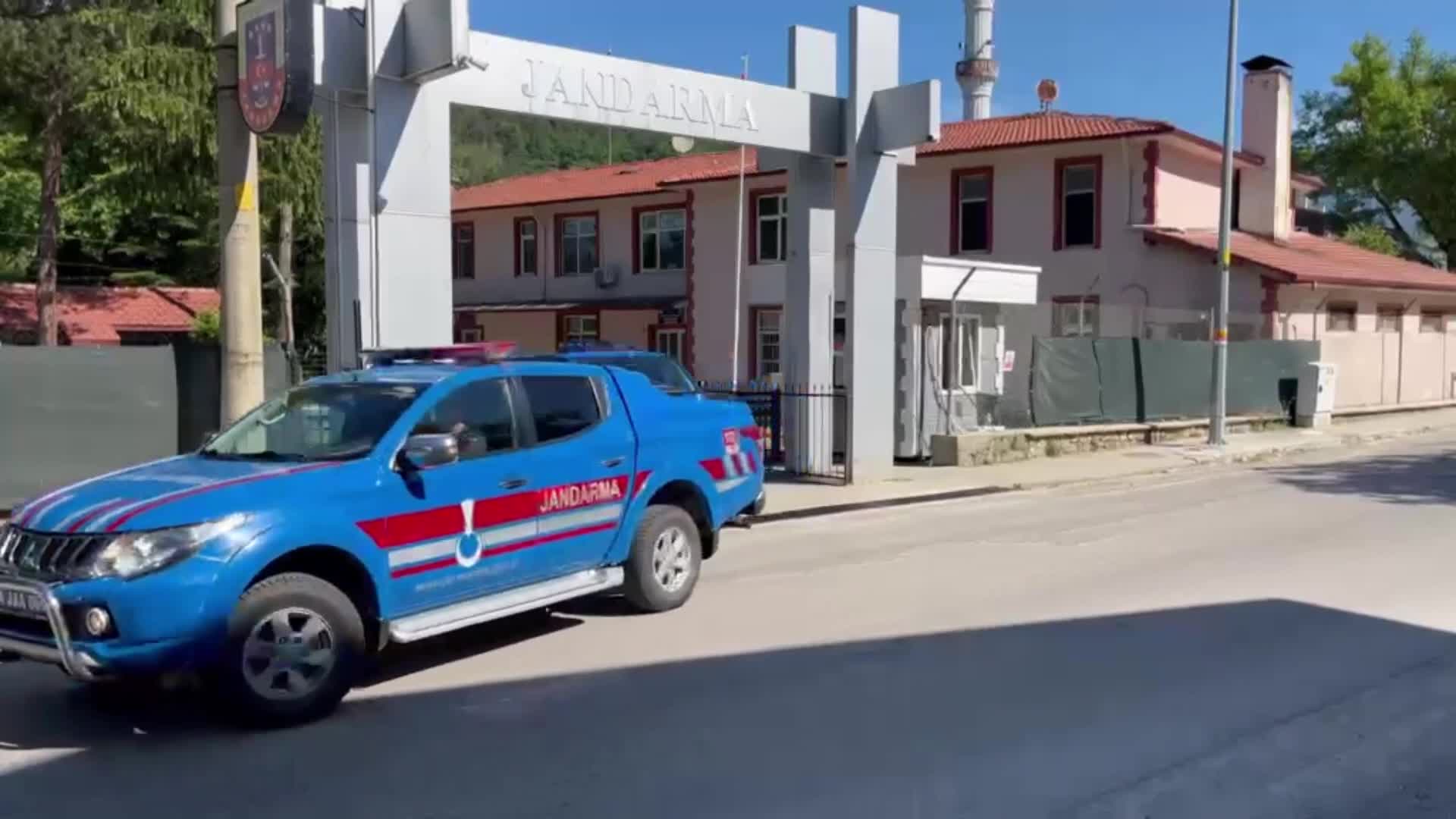 9 ilde nitelikli dolandırıcılık ve yasa dışı bahis operasyonu: 73 şüpheli yakalandı