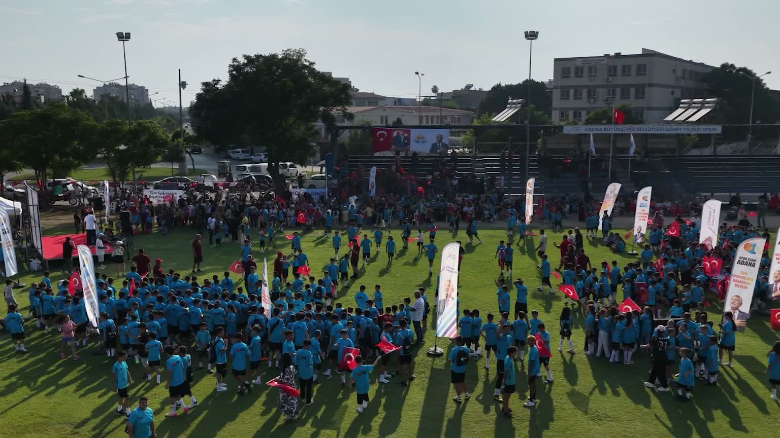 Adana Büyükşehir Belediyesi Yaz Spor Okulları açıldı
