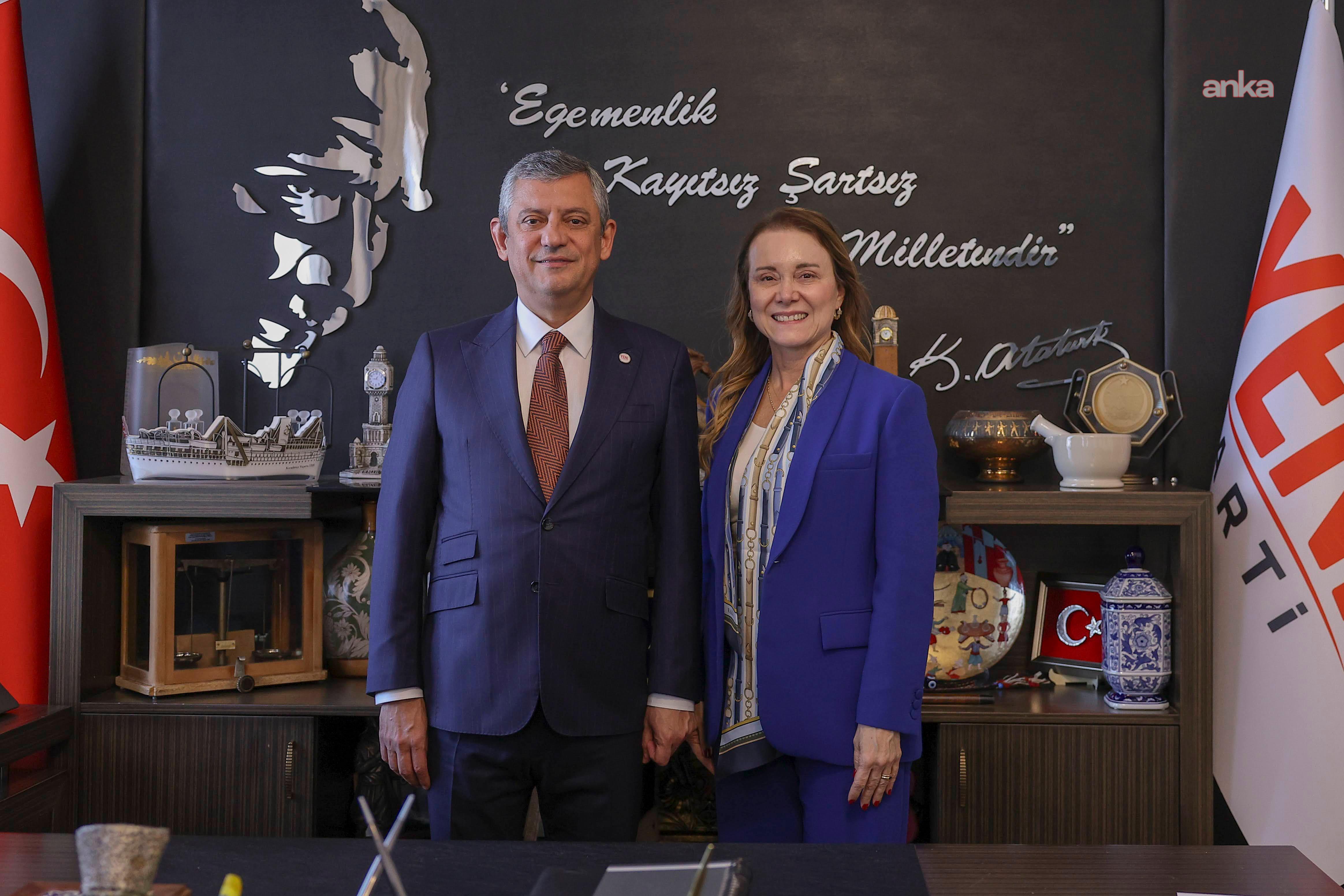 Konak Belediye Başkanı Mutlu’dan, Yeni Parti Lideri Özel’e ziyaret