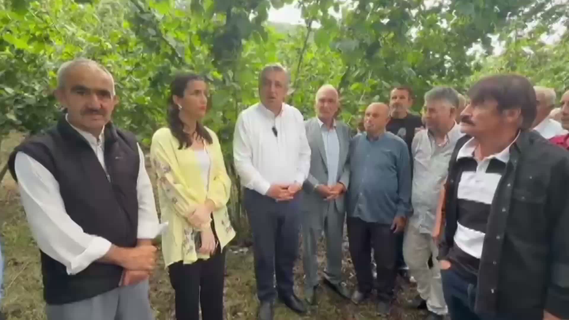 YENİ Parti Samsun Milletvekili Çan, Ayvacık'ta fındık üreticileriyle bir araya geldi