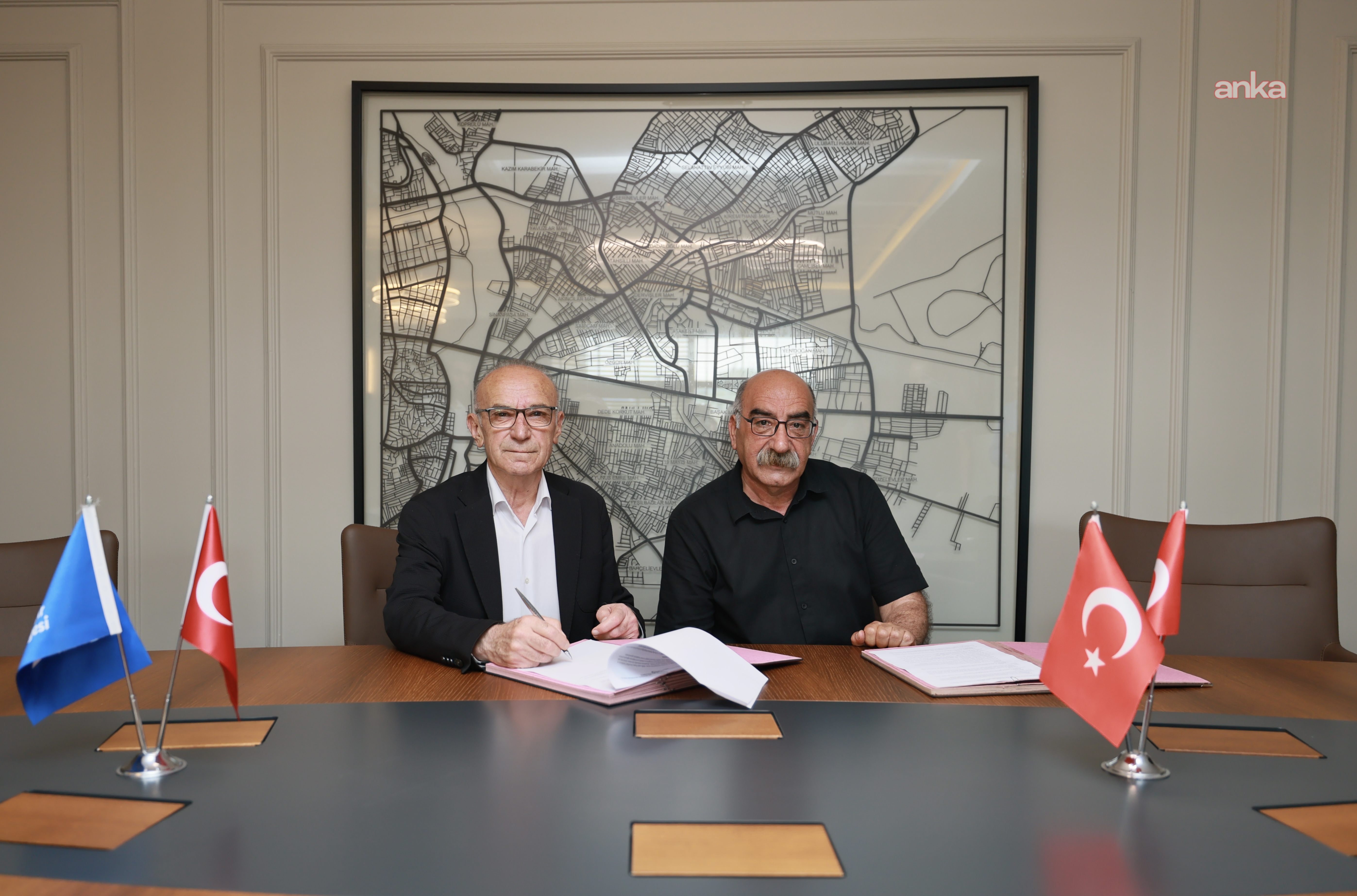 Yüreğir Belediyesi’nde sosyal denge tazminatı sözleşmesi imzalandı