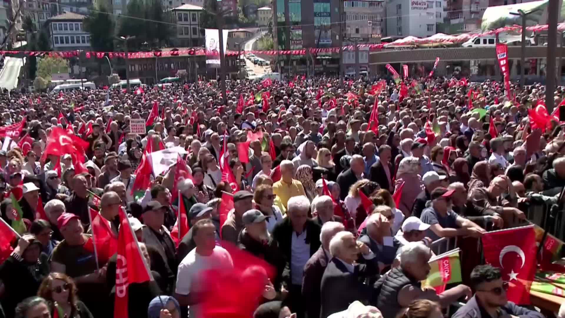 CHP'nin Millet İradesine Sahip Çıkıyor" mitingi... Özel': "İçişleri Bakanlığı kasayı açtırabilir, Gürlek’in senin ilerisi için sesini kaydettiği o hafıza kartlarına el koyabilir"