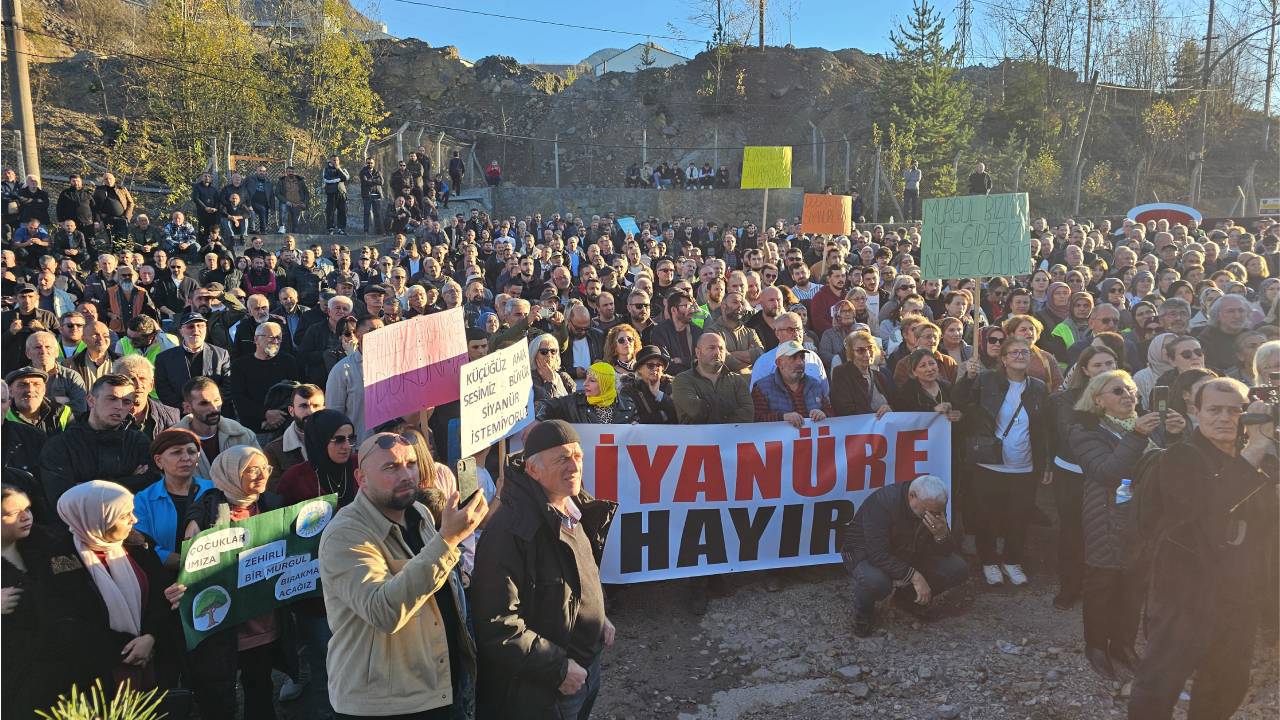 Murgul’da,“15 işçiye düşük zam” tartışması büyüyor: “Bu bir ücret değil, adalet meselesi”
