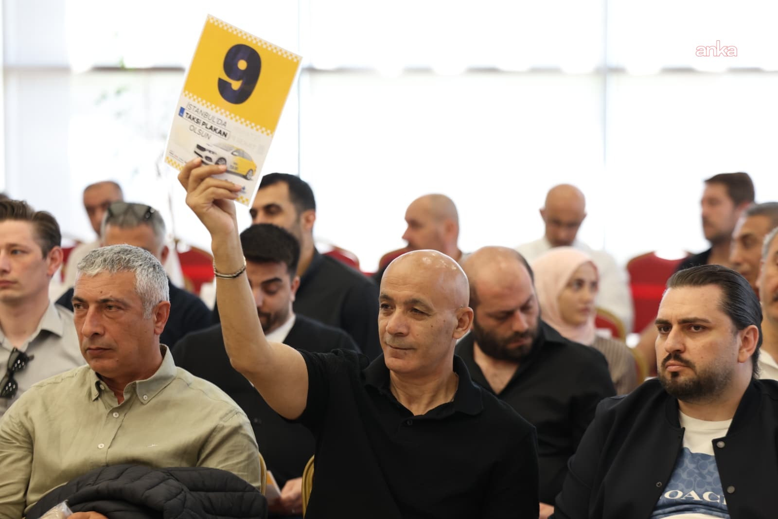 İBB 8'inci taksi ihalesini gerçekleştirdi