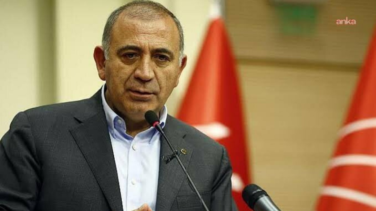 Gürsel Tekin: "Yazıklar olsun, paranın satın alamayacağı hiçbir değer bırakmadılar"