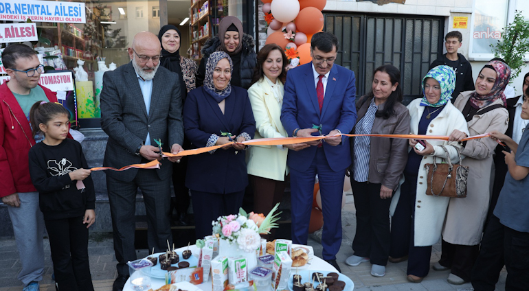 Kütahya'da Düş Bahçesi Sanat ve Bilim Atölyesi kapılarını açtı