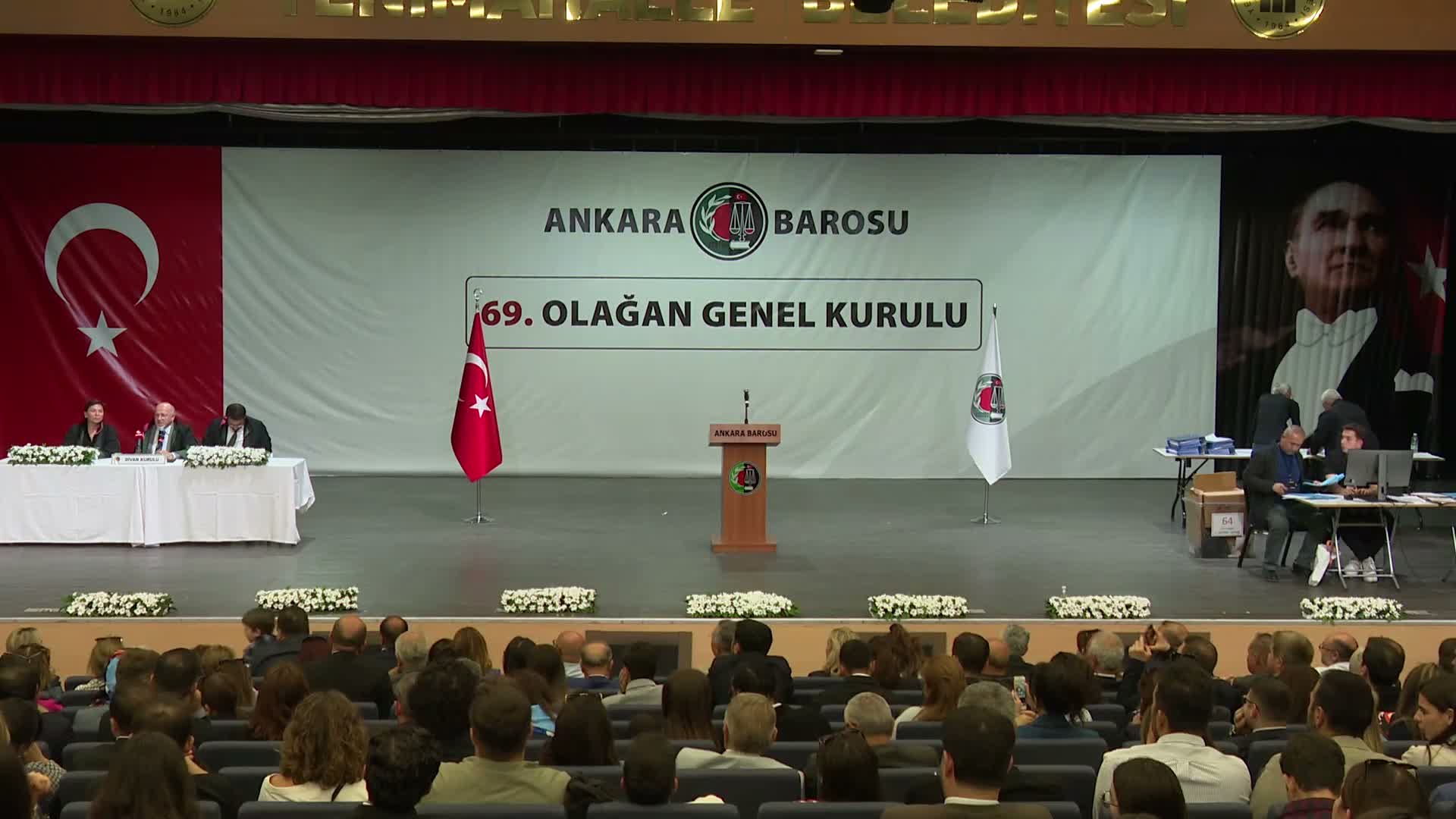 Ankara Barosu seçimini kazanan Elçin Özge Şimşek Çağlayan: Yakamızda tek bir rozet kalacak, o da Ankara Barosu rozeti