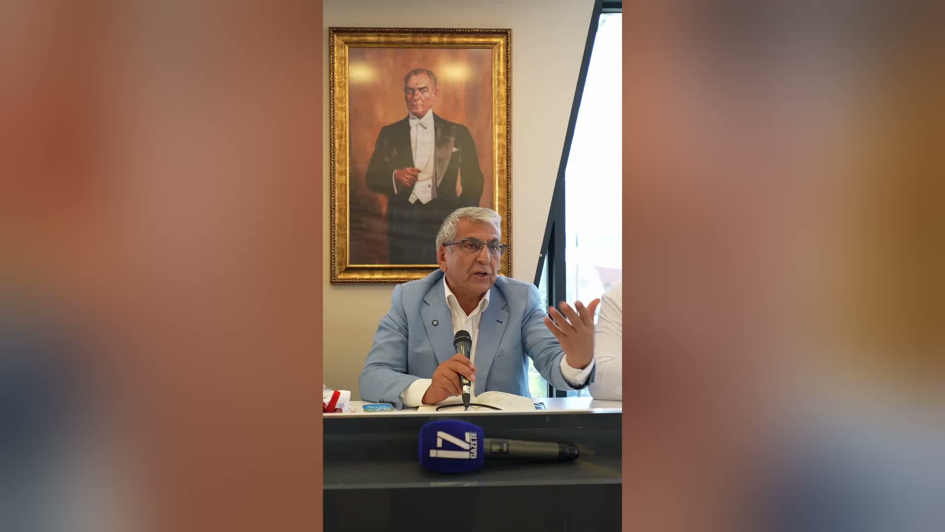 Babamızın oğlu bile olsa yolsuzluğun içindeyse CHP orada değildir