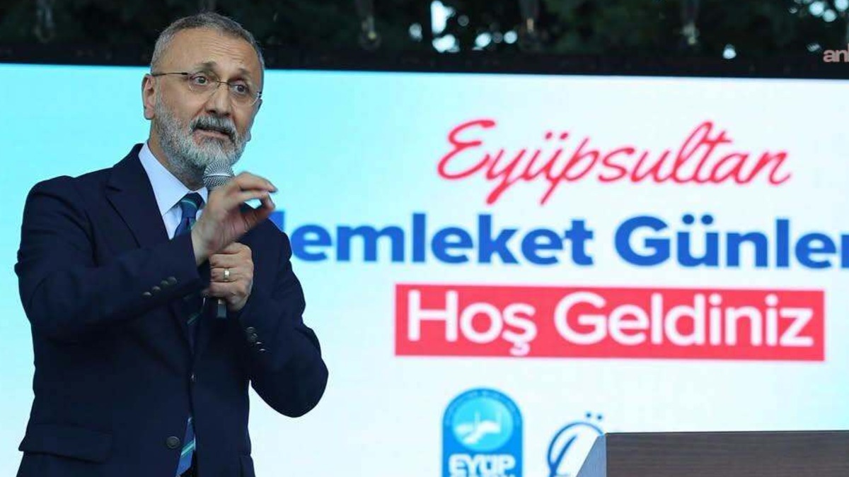 Eyüpsultan Belediye Başkanı Özmen gözaltına alındı