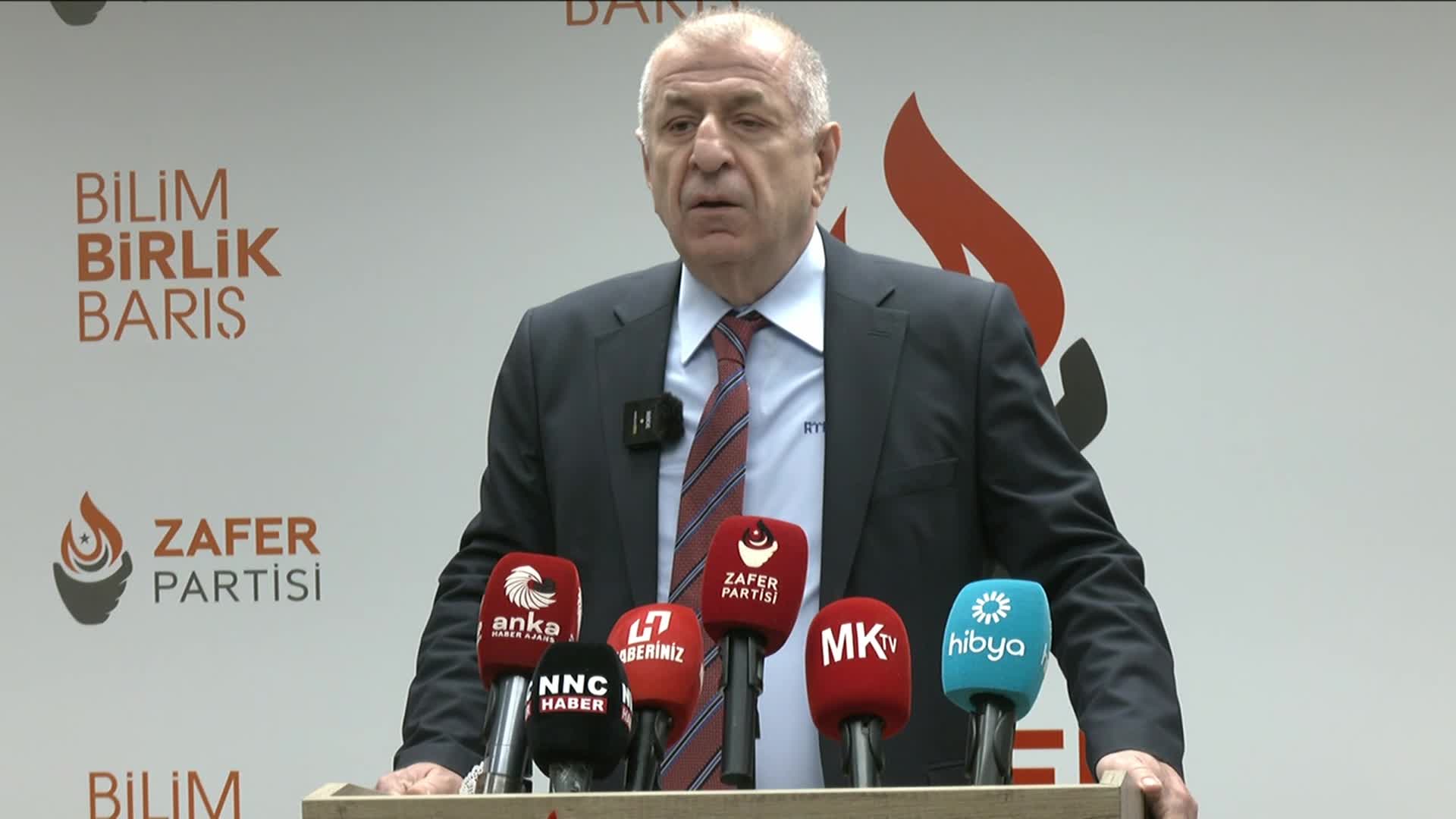 CHP Kurultayı'nın iptal kararı... Ümit Özdağ: "Yaşananlar, yargı organı olan Yüksek Seçim Kurulu’nun anayasal yetkilerine karşı da bir darbe girişimidir"