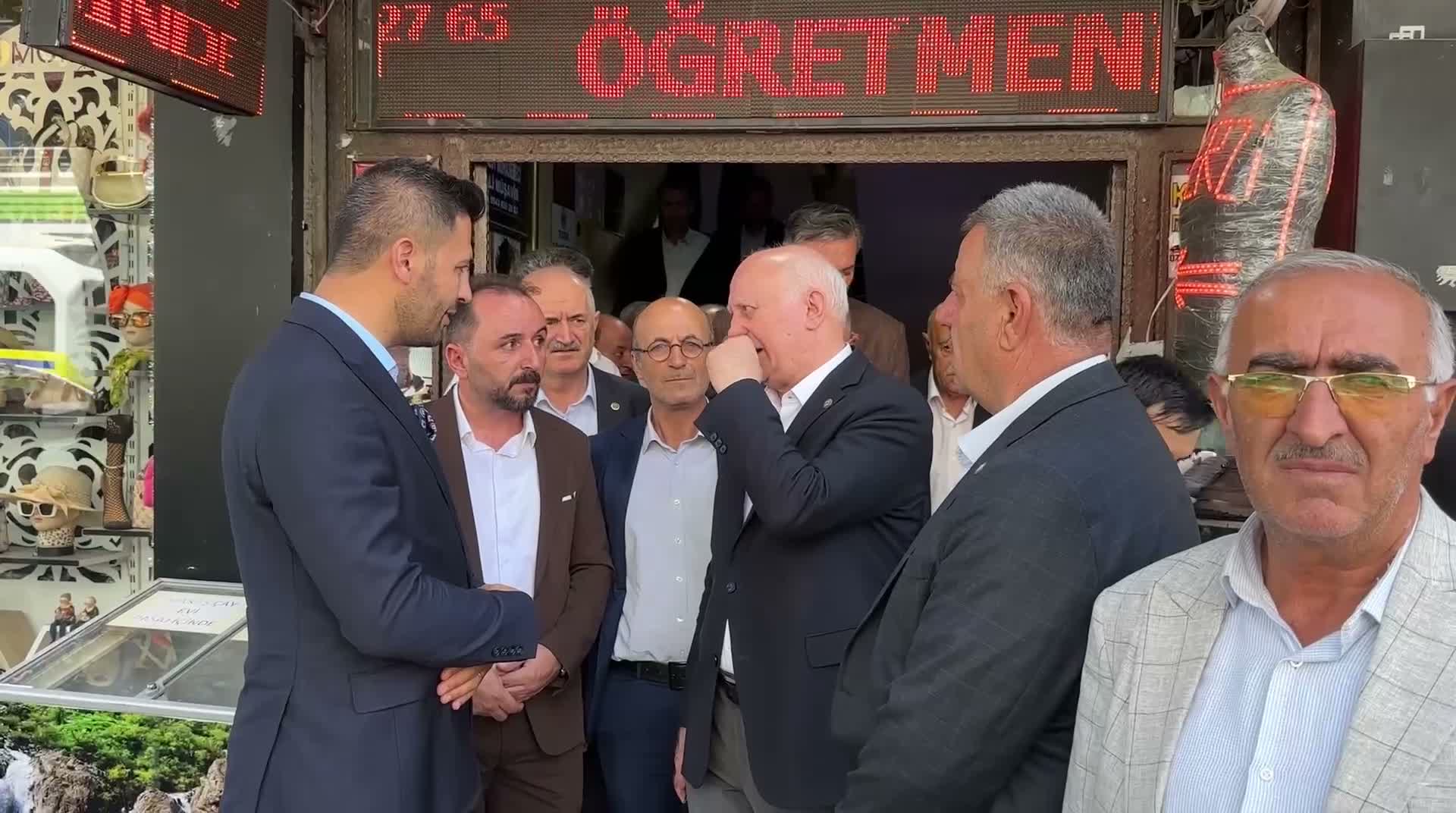 TZOB Başkanı Bayraktar Van’da çiftçilerin sorunlarını dinledi: "Çiftçilikten vazgeçen her aile gıda enflasyonuna sebep olur"