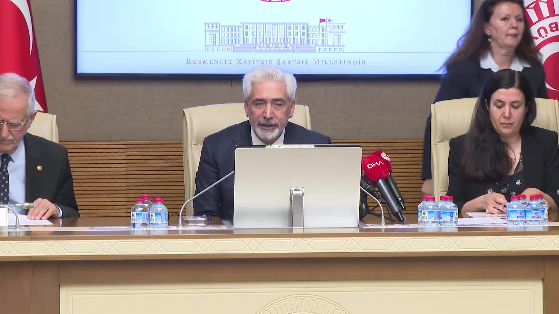 TBMM'de COP31 toplantısı... Bakan Yardımcısı Varank: 100 bin katılımcıyı ağırlamayı öngörüyoruz