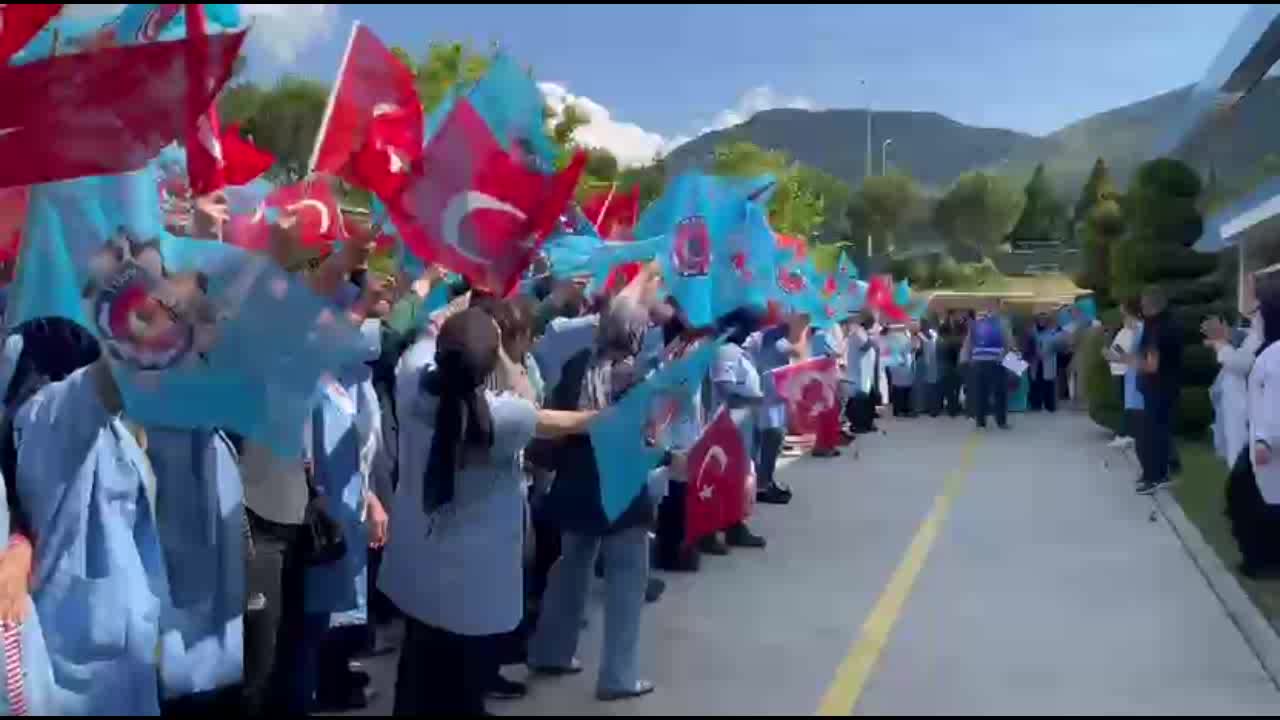 Türk Metal Sendikası ve Manisa'daki Bitron Elektromekanik arasındaki TİS görüşmeleri anlaşmayla sonuçlandı
