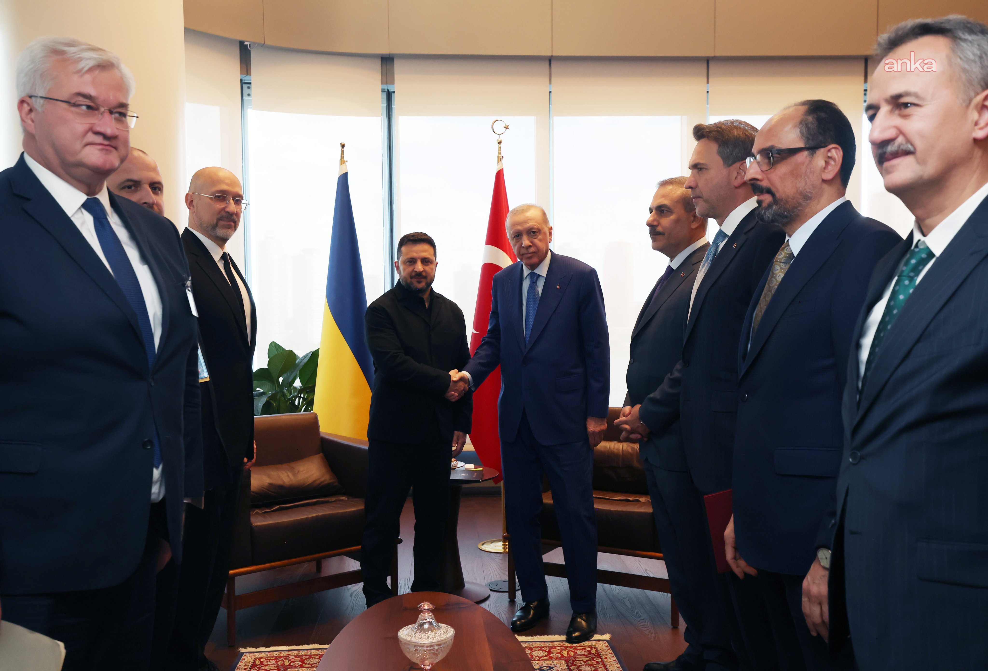 Cumhurbaşkanı Erdoğan, Ukrayna Devlet Başkanı Zelenski ile bir araya geldi