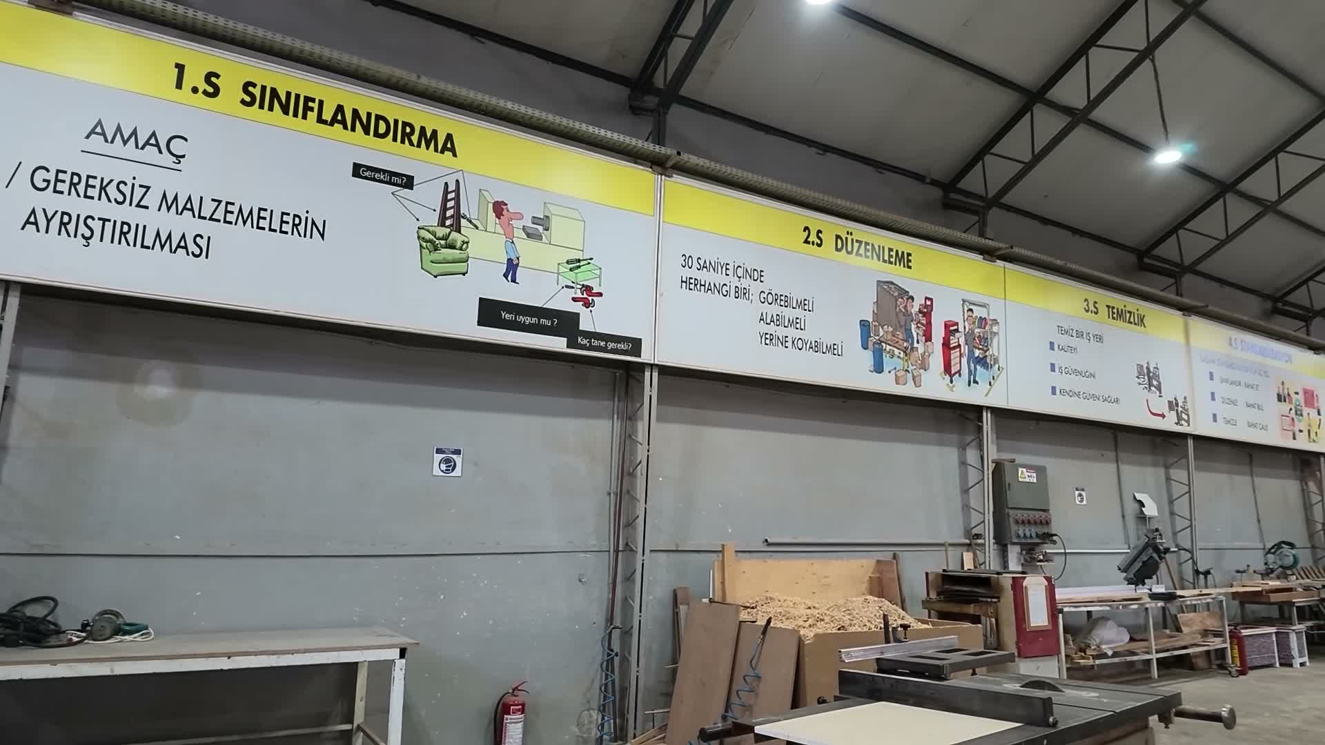 Mersin Büyükşehir Belediyesi, bakım onarım çalışmalarını kendi ekipleriyle yürütüyor