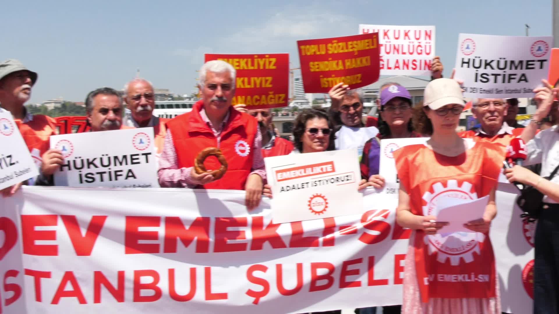 Emekliler Kadıköy'den ses yükseltti: "Yaşarken ölmek istemiyoruz"