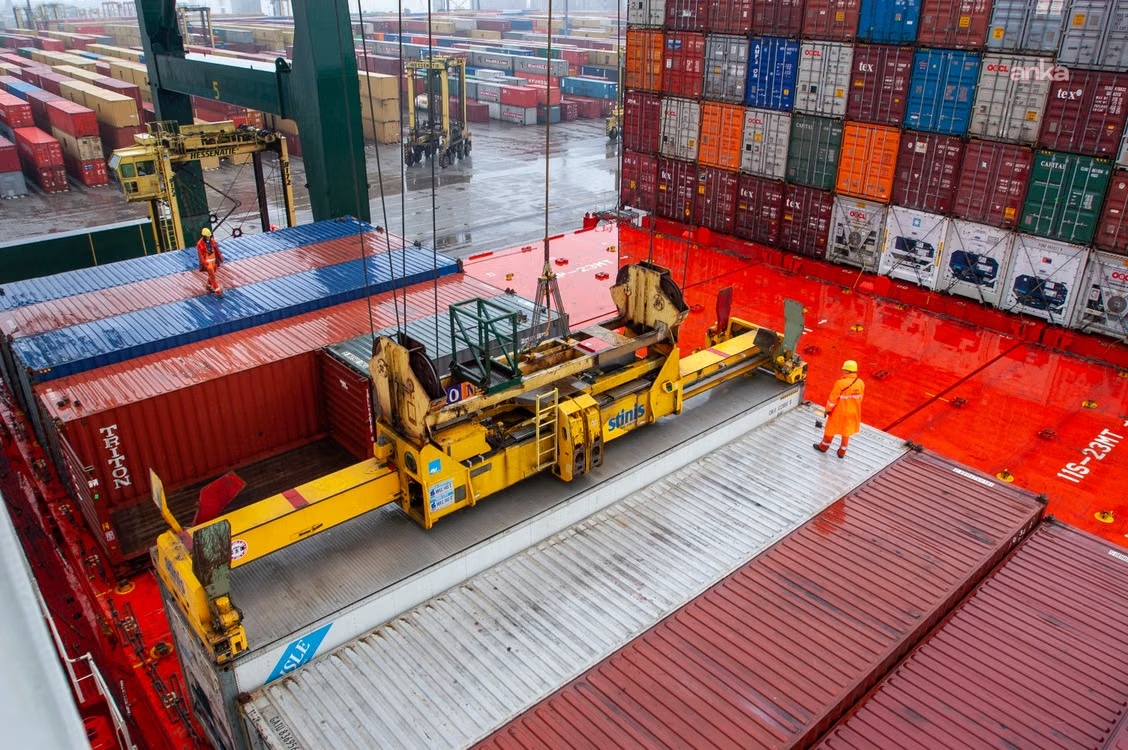 İİT üyesi ülkelerle dış ticaret hacmi 69,2 milyar dolara ulaştı