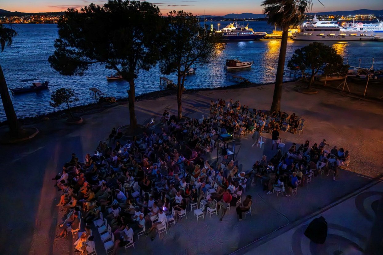 Ayvalık’ta bu yıl da açık hava sineması keyfi yaşanacak