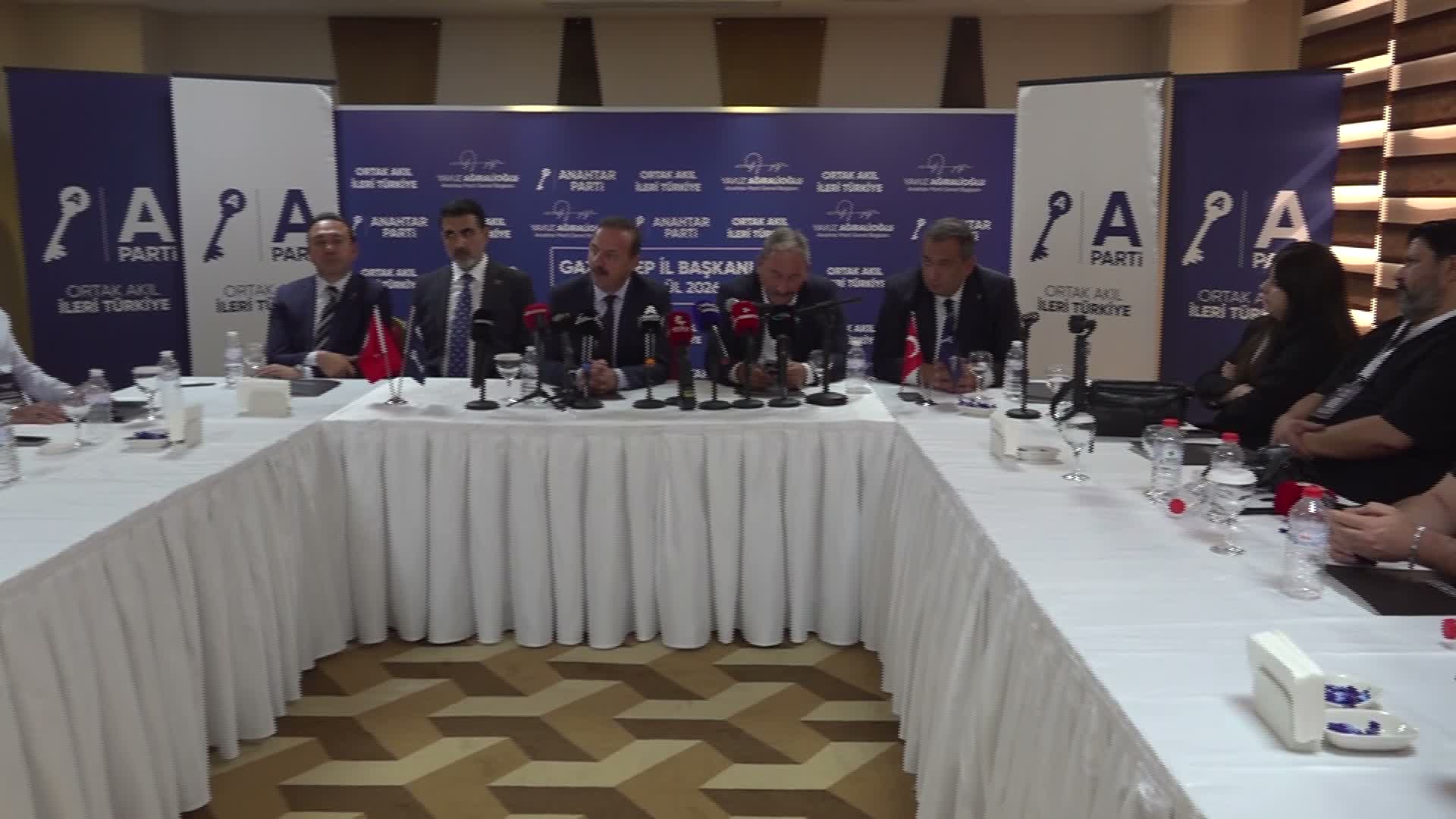 Anahtar Parti Genel Başkanı Ağıralioğlu: "Cumhurbaşkanlığı için herkesten iddialıyım"