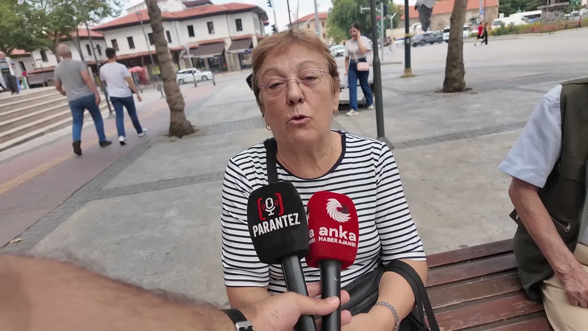 Isparta’da ulaşım zammına vatandaşlar tepki gösterdi: “2 adımlık yere 42 lira verilir mi?”
