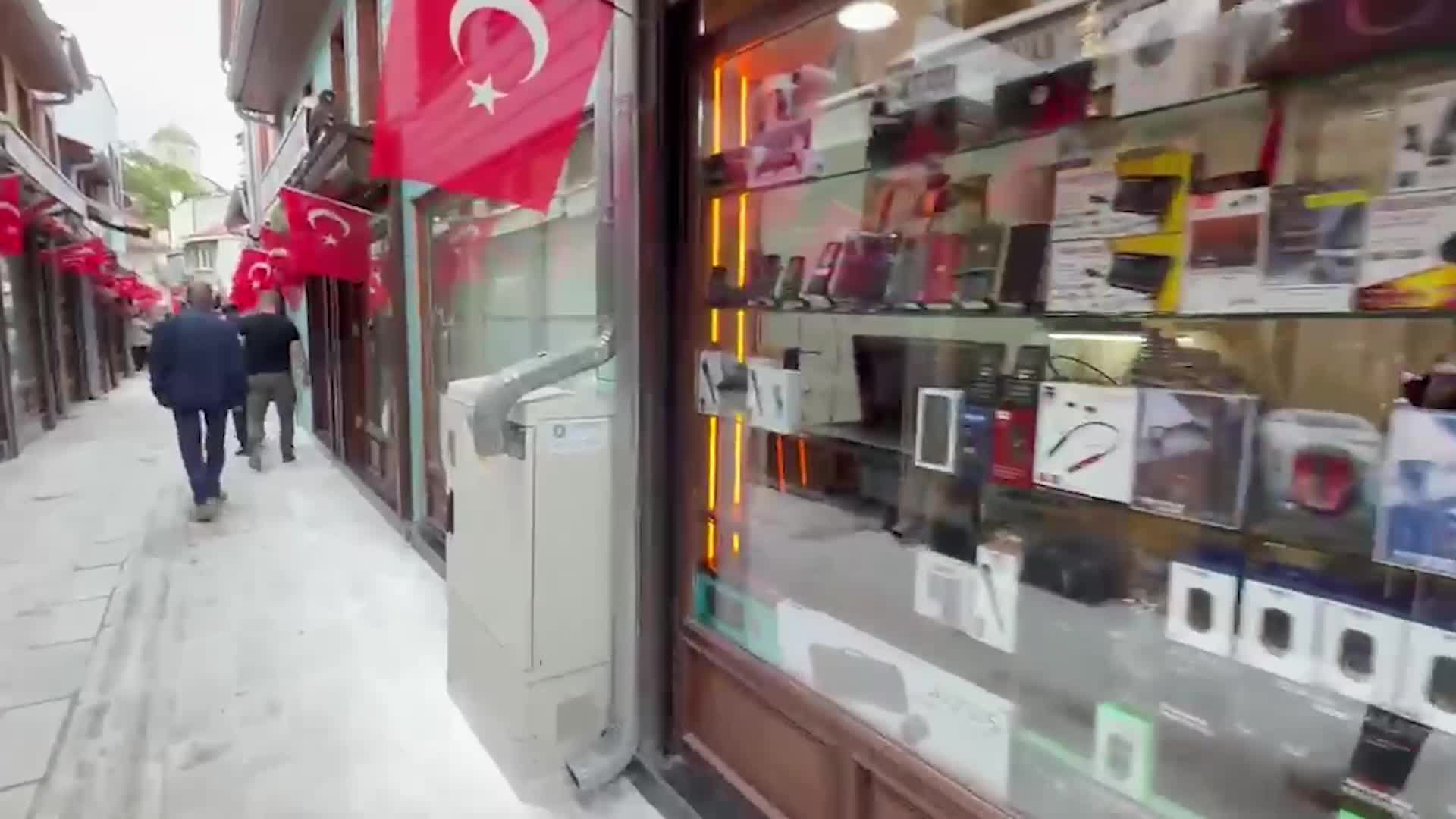 Edirne'de restorasyonu tamamlanan Dar Çarşı açıldı