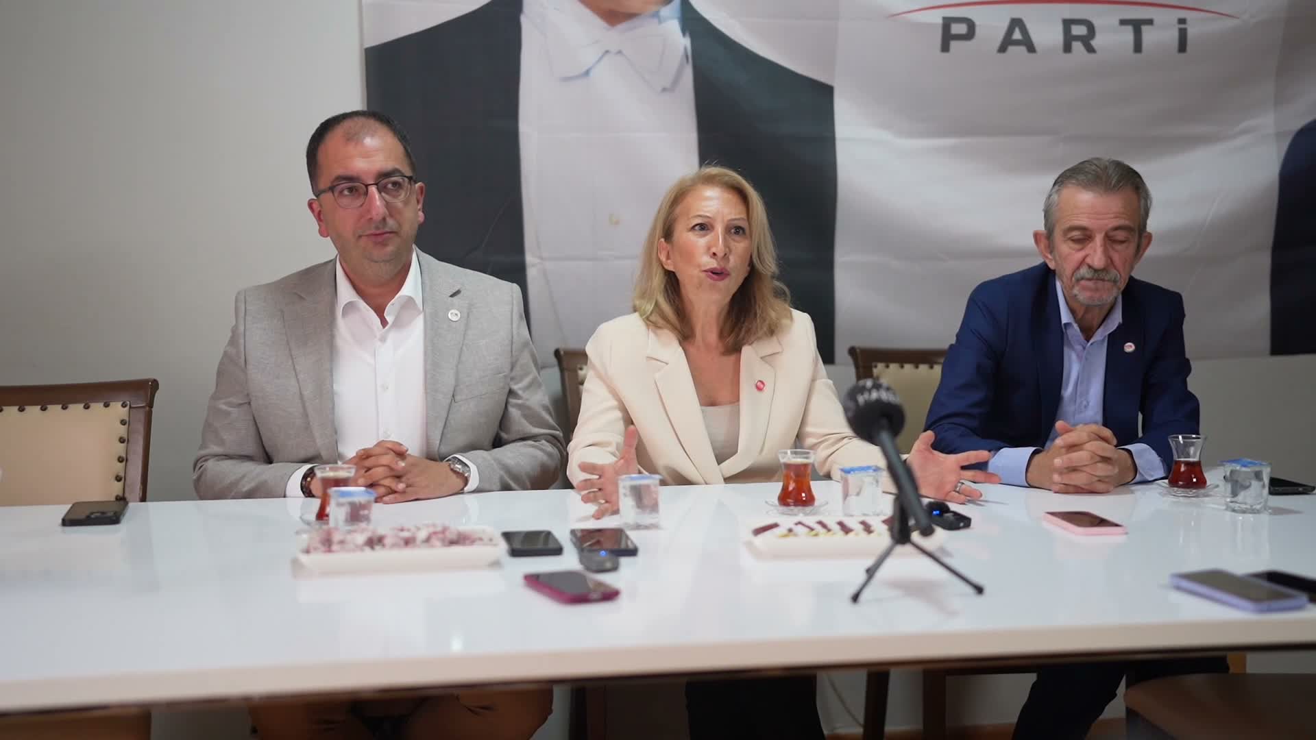 YENİ Parti Muğla Milletvekili Derici: Gerekirse halkın isteği bir isimle yolumuza devam ederiz