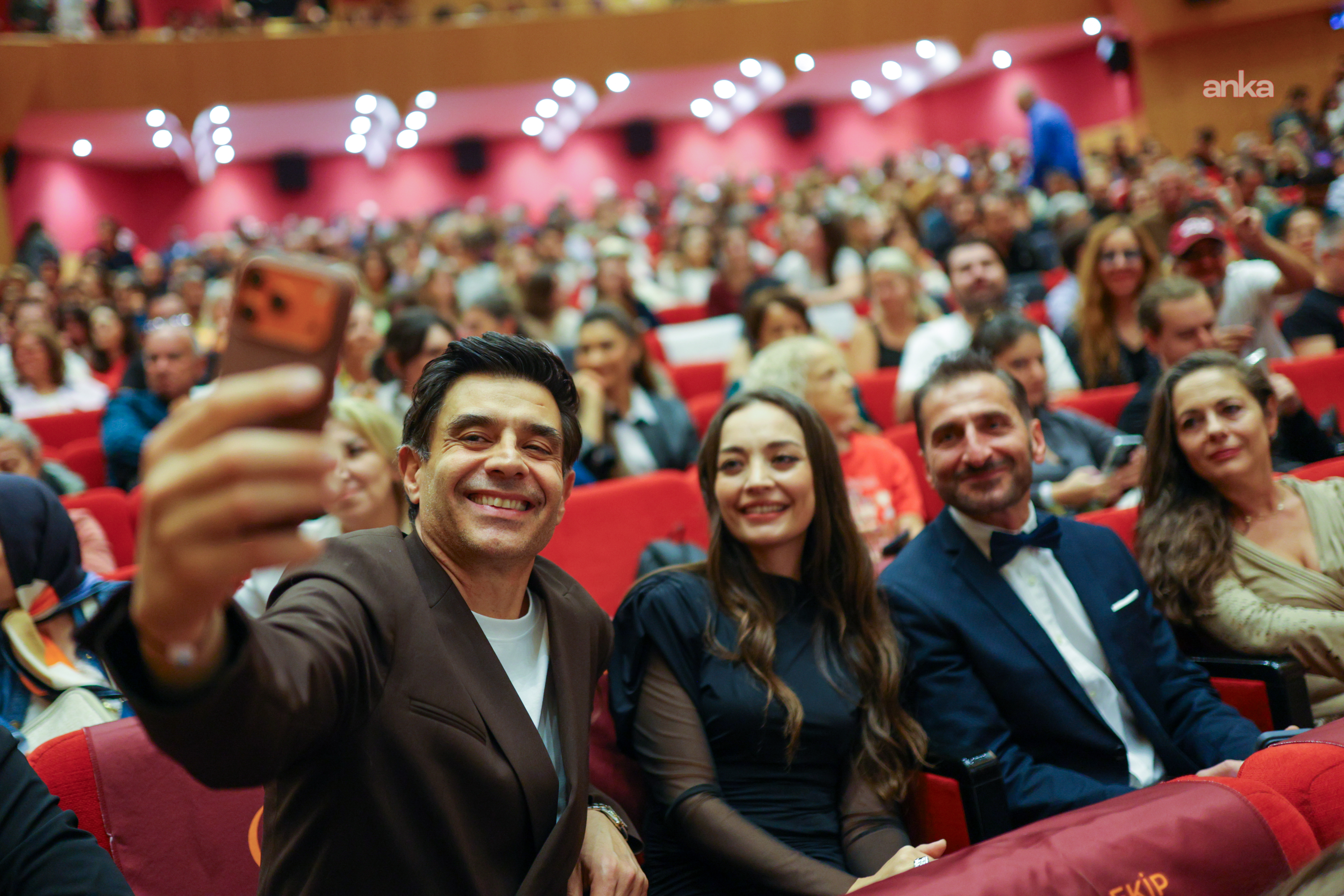 Altın Portakal’da İki Film, İki Farklı Vicdan Muhasebesi