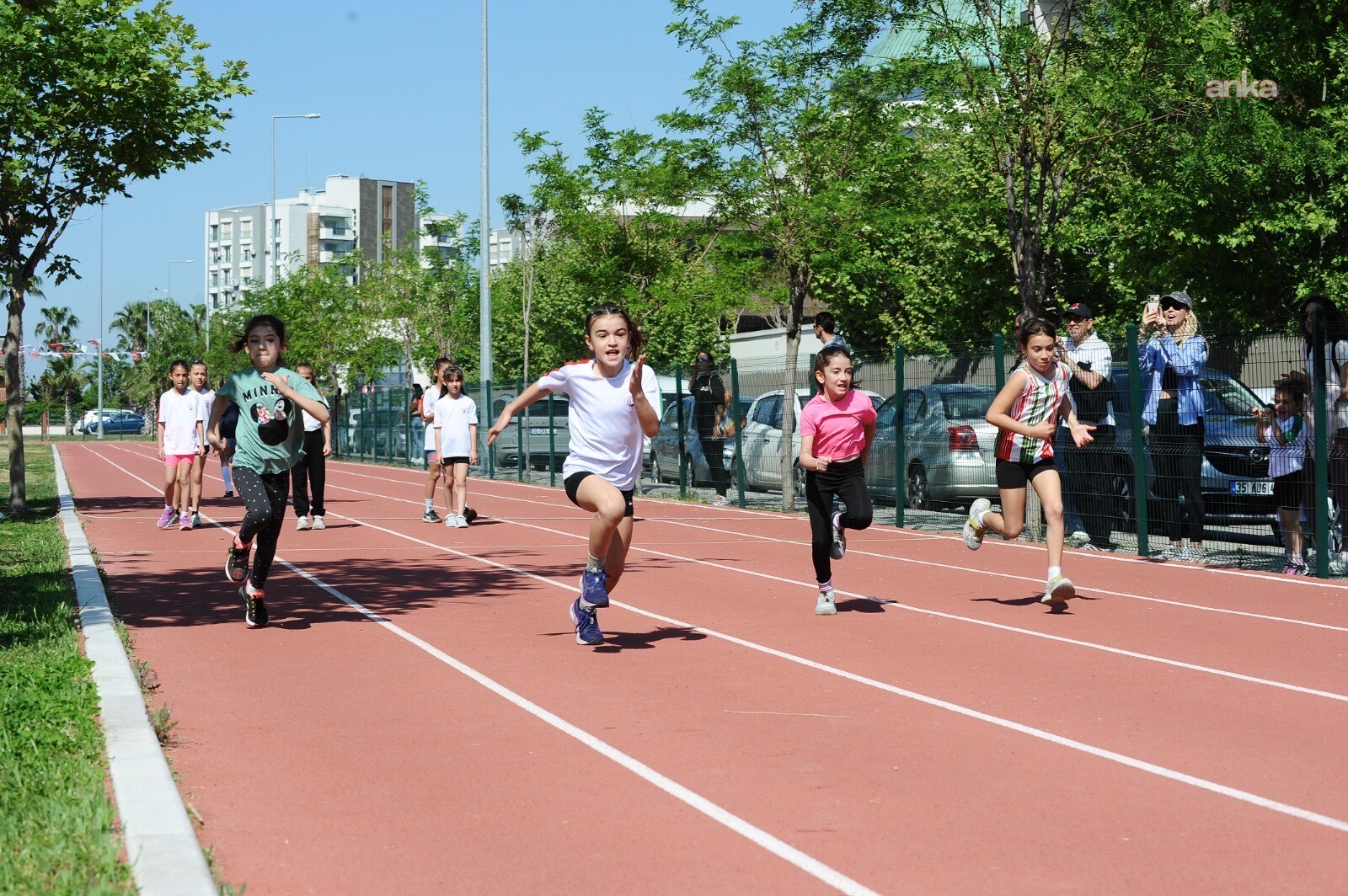 Karşıyaka Belediyesi, Cumhuriyet Bayramı'na özel "Atletizm Şenliği" düzenleyecek