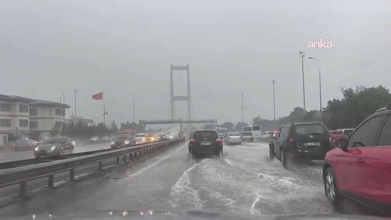 İstanbul için perşembe sabahı uyarısı: Kuvvetli yağış geliyor