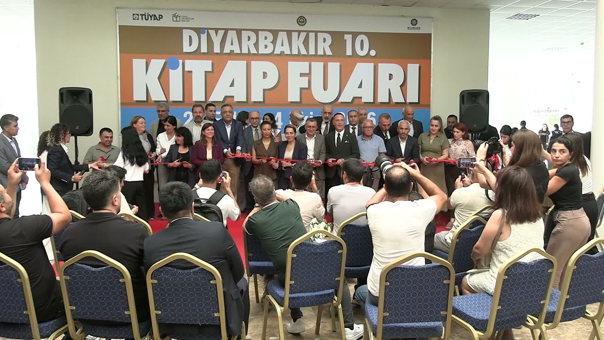 Diyarbakır 10. Kitap Fuarı kapılarını açtı: 125 katılımcı, 400’ü aşkın yazar okurla buluşacak
