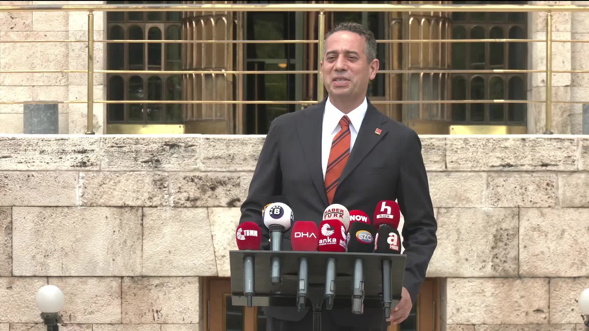 Ali Mahir Başarır: "Bunların 80 darbecilerinden hiçbir farkı yoktur"