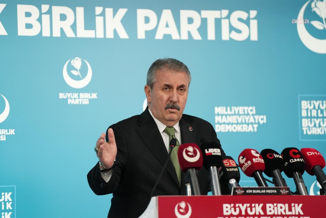 Girne açıklarında yolcu gemisi alabora oldu... Destici: "Arama kurtarma çalışmalarında hâlen kendilerinden haber alınamayan vatandaşlarımıza bir an önce sağ salim ulaşılmasını Cenab-ı Hak’tan niyaz ediyorum"
