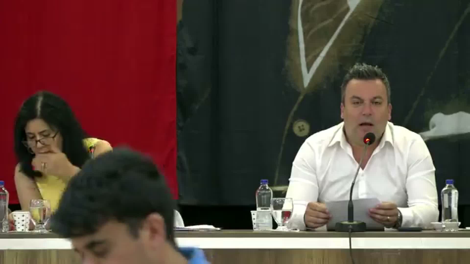 Kuşadası Belediye Meclisi'nden çevreci karar