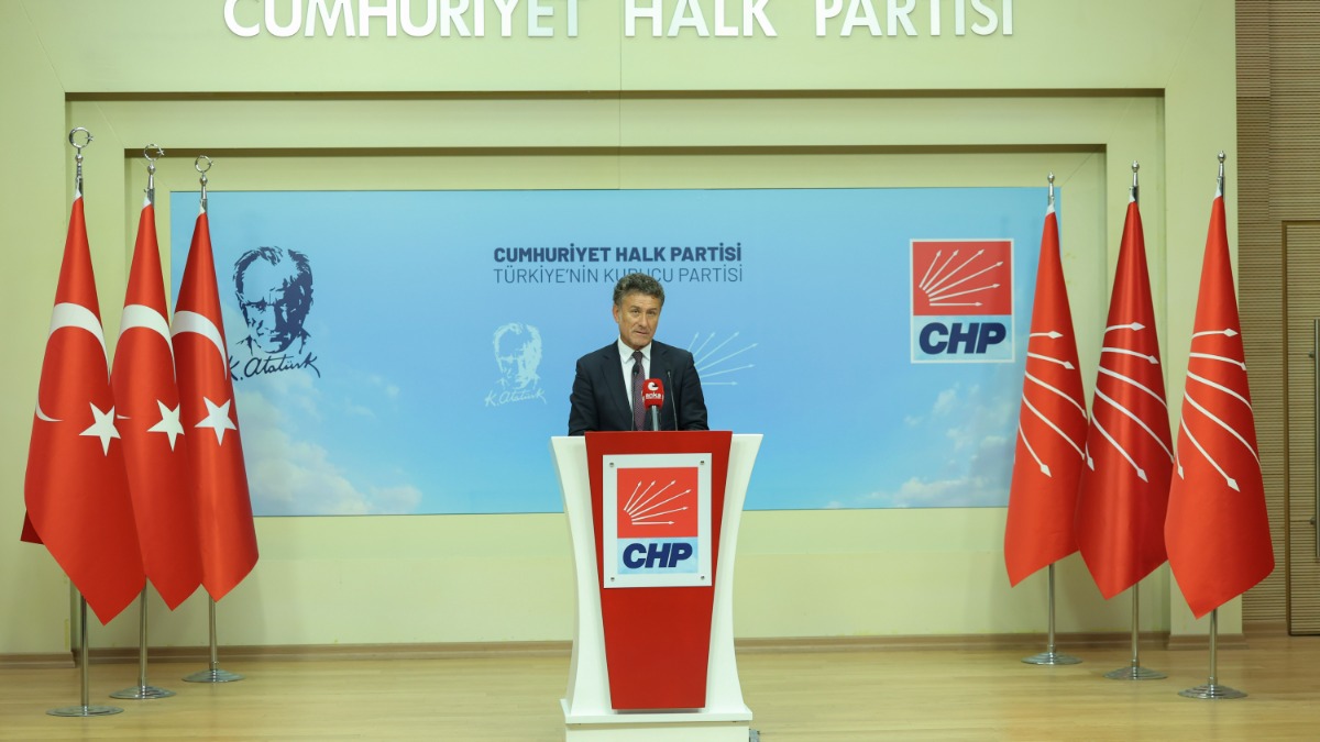 Orhan Sarıbal: "Mehmet Şimşek, yoksulun, emeklinin, çiftçinin belini kırdı"