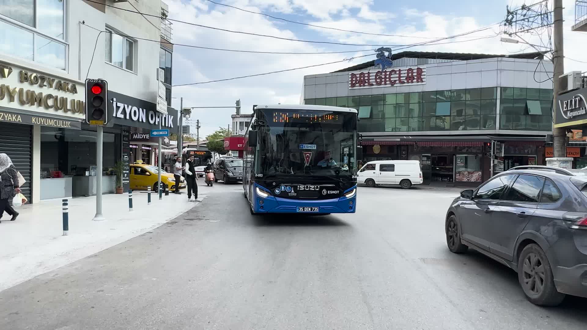 ESHOT ve İZULAŞ’ın filosu gençleşiyor