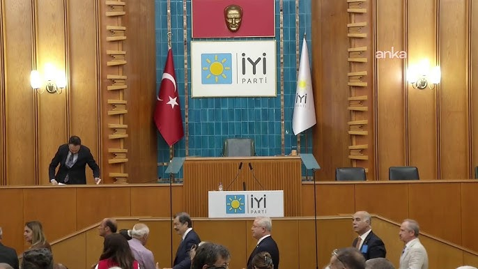 İYİ Parti’den "çerçeve yasa" talebi: “Komisyon görüşmeleri canlı yayınlansın”