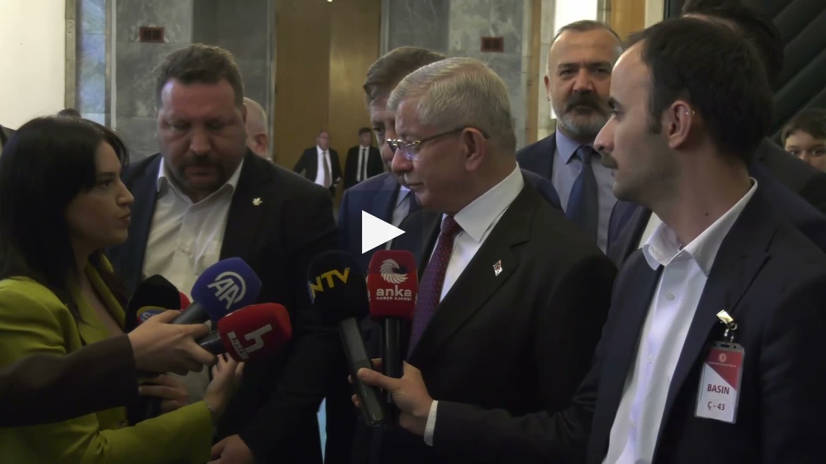 "Yeni parti kuruluyorsa, bize 'hayırlı olsun' demek düşer"