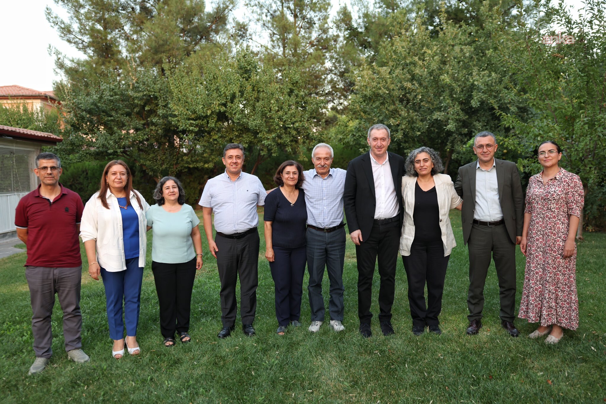 DEM Parti Eş Genel Başkanı Bakırhan'dan Selçuk Mızraklı'ya ziyaret