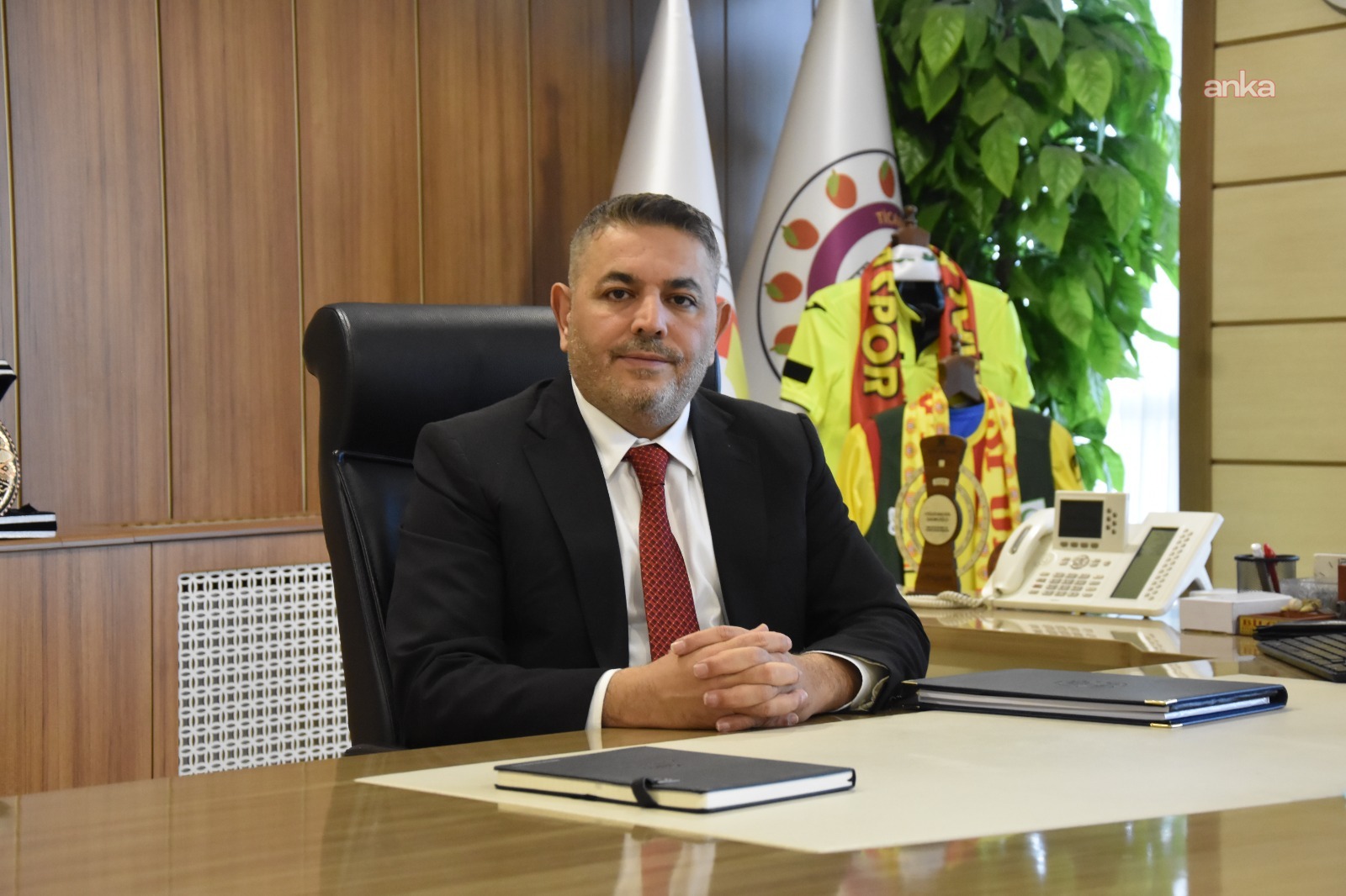 Sadıkoğlu: “İş yerleri teslim edilmeden konteyner esnafından tahliye istenmemeli”