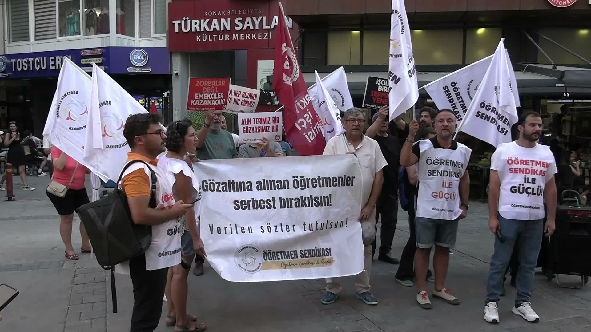 İzmir’de ‘öğretmenlere gözaltı’ tepkisi: Bu mücadele, meslek onurunun korunması mücadelesidir